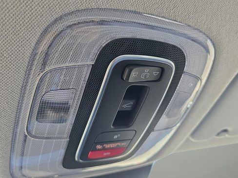 New 2026 Hyundai Elantra Limited FWD image 27