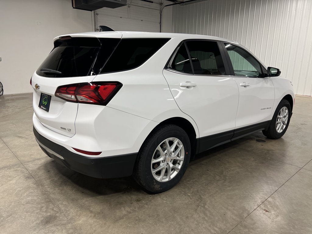 Certified 2024 Chevrolet Equinox LT AWD/4WD image 9