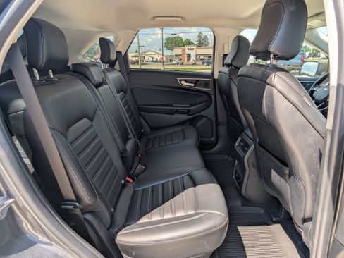 Used 2024 Ford Edge SEL w/ Convenience Package AWD/4WD image 13