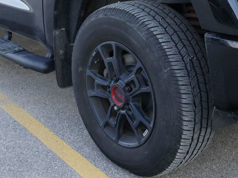 Used 2021 Toyota Tundra TRD Pro AWD/4WD image 4
