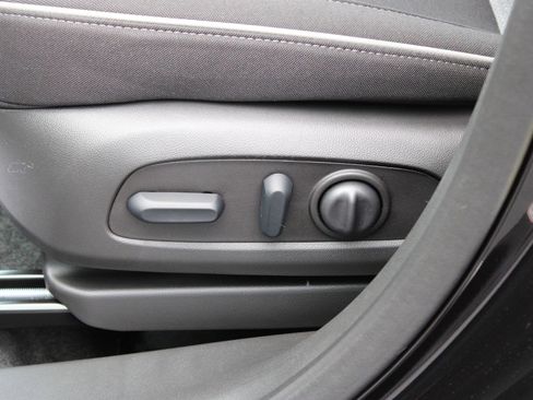 New 2026 Chevrolet TrailBlazer LT w/ Convenience Package image 13