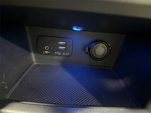 Used 2020 Subaru Forester w/ Alloy Wheel Package image 22