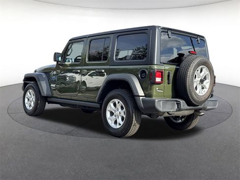 Used 2021 Jeep Wrangler Unlimited Islander image 3