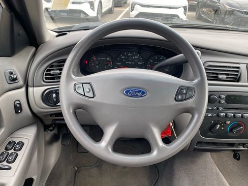 Used 2003 Ford Taurus SES image 25