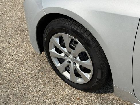 Used 2024 Toyota Corolla LE FWD image 10