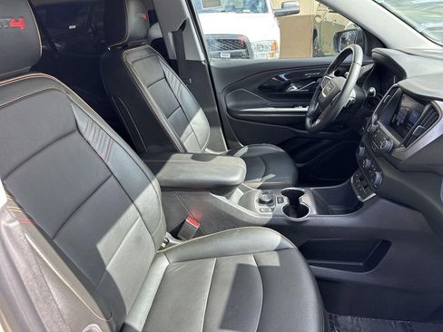 Used 2022 GMC Terrain AT4 w/ Tech Package image 25