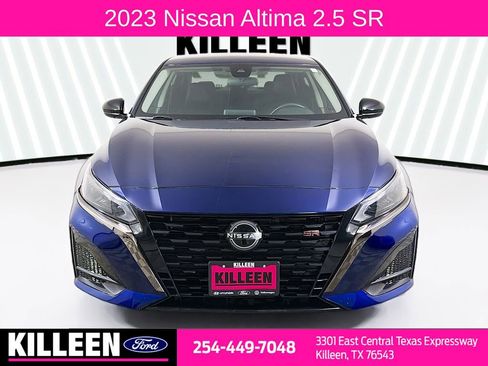 Used 2023 Nissan Altima 2.5 SR image 2