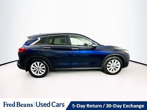 Used 2019 INFINITI QX50 Essential w/ Premium Heat Package image 9