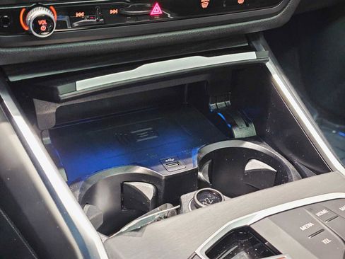 New 2025 BMW i4 xDrive40i image 19