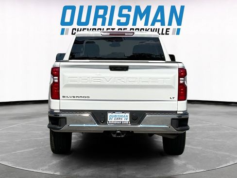 Used 2023 Chevrolet Silverado 1500 LT AWD/4WD image 5