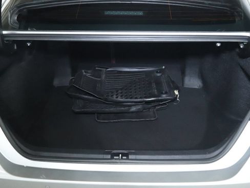 Used 2018 Toyota Camry XSE FWD image 33