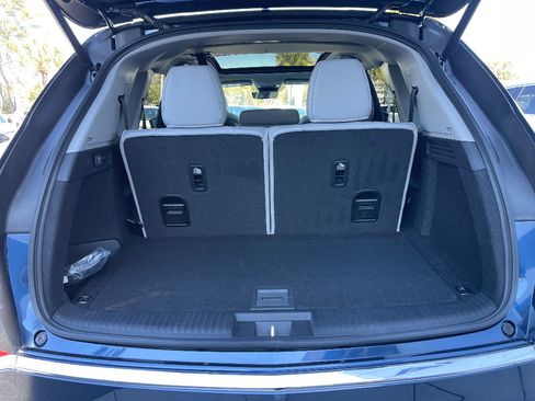 Used 2026 Acura MDX FWD w/ Technology Package image 9
