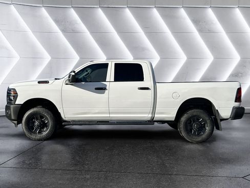 New 2026 RAM 2500 Tradesman AWD/4WD image 3