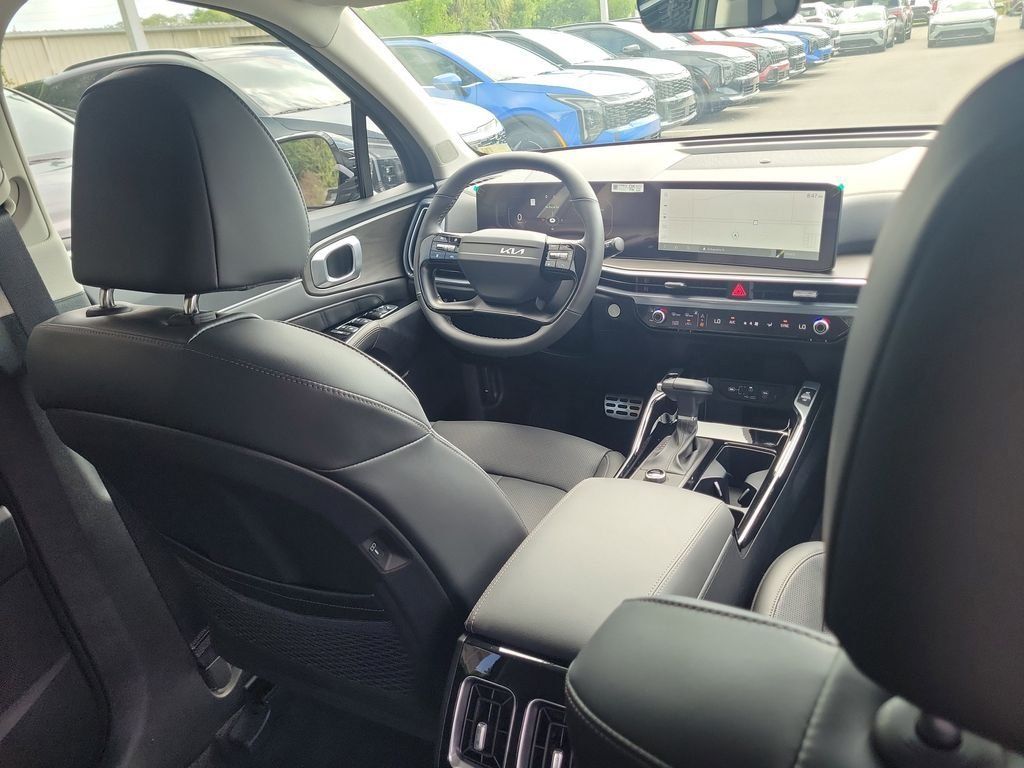New 2026 Kia Sorento SX AWD/4WD image 13
