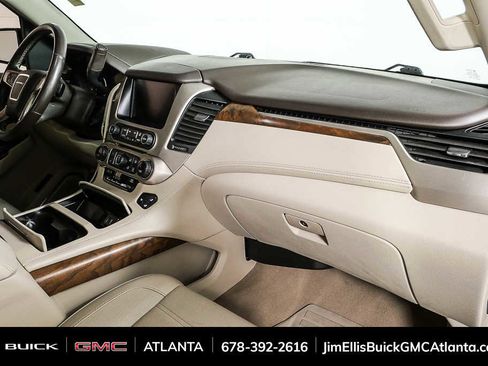 Used 2020 GMC Yukon Denali w/ Open Road Package image 24