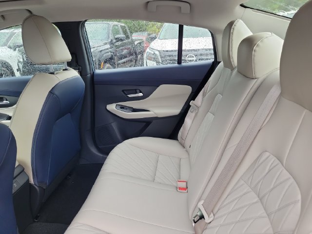 New 2027 Nissan Sentra SL w/ Floor Mat Package FWD image 10