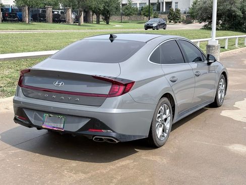Used 2023 Hyundai Sonata SEL FWD image 4