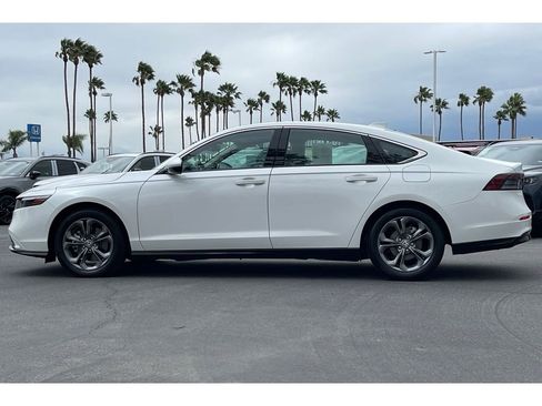 Certified 2025 Honda Accord EX-L image 2
