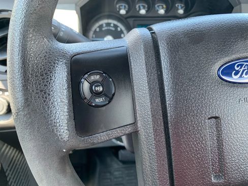 Used 2015 Ford F250 XL w/ Power Equipment Group image 14