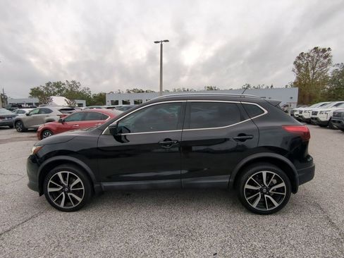 Used 2018 Nissan Rogue Sport SL w/ SL Premium Package image 8