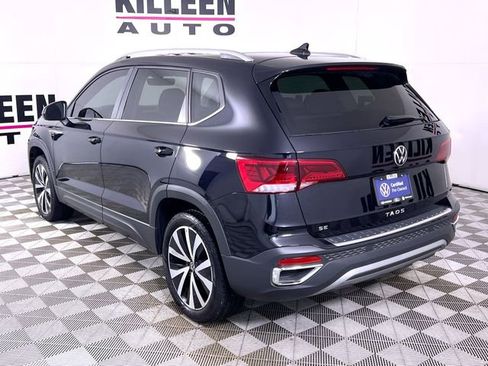 Used 2024 Volkswagen Taos SE image 5
