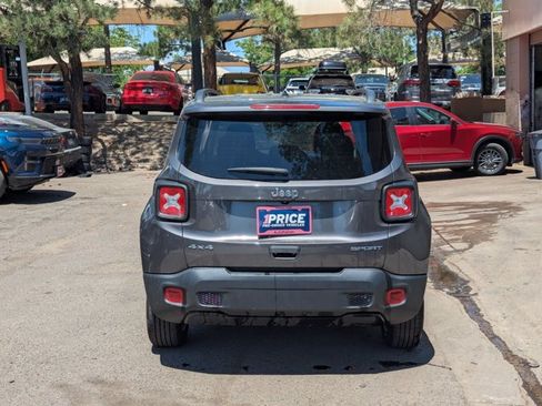 Used 2020 Jeep Renegade Sport w/ Sport Appearance Group AWD/4WD image 6