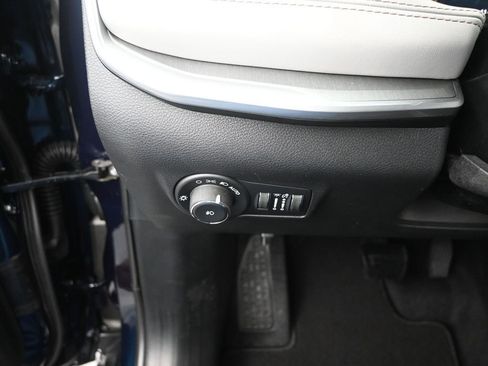 New 2026 Jeep Compass Limited image 31