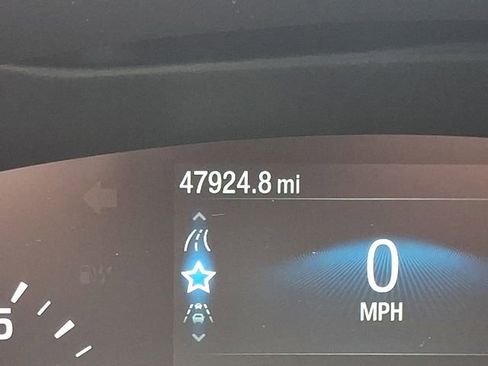 Used 2020 Ford Escape SE image 20