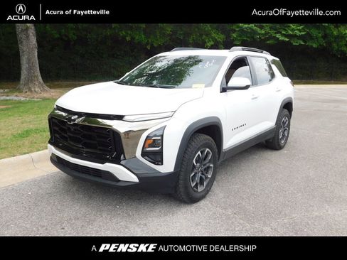 Used 2025 Chevrolet Equinox ACTIV AWD/4WD image 1