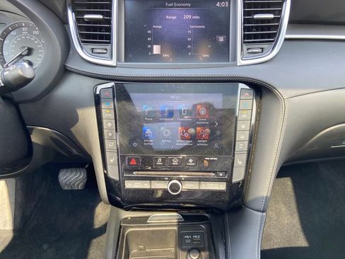 Used 2022 INFINITI QX50 Luxe image 24