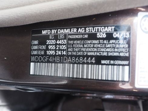 Used 2013 Mercedes-Benz C 250 Sedan image 6