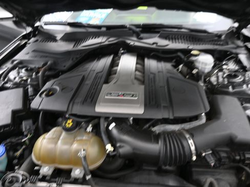 Used 2020 Ford Mustang GT RWD image 21