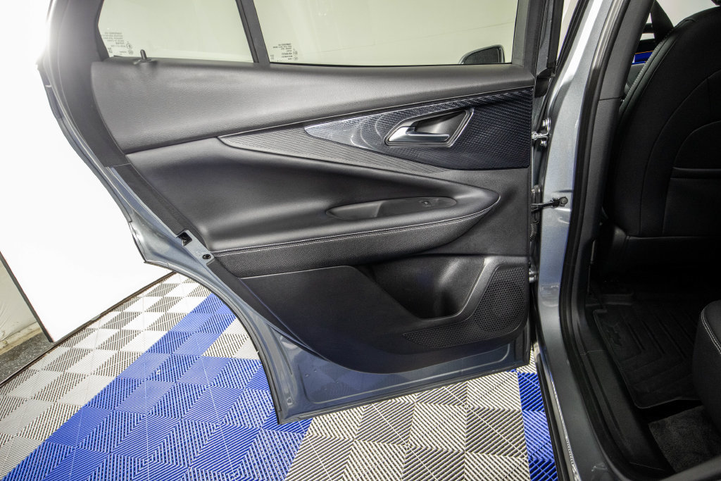 Used 2024 Chevrolet Blazer EV LT AWD/4WD image 14