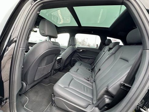 Used 2025 Audi Q7 3.0T Premium Plus AWD/4WD image 16