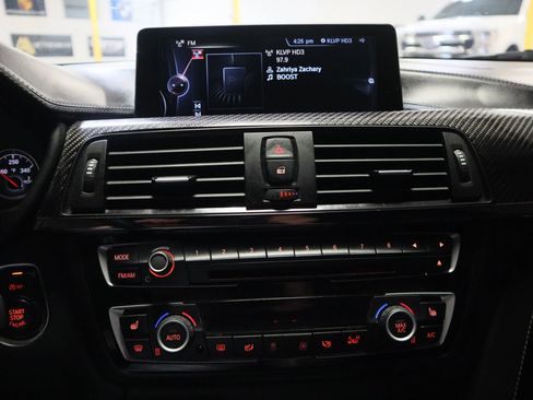 Used 2015 BMW M4 Coupe image 15