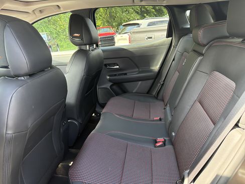 Used 2026 Nissan Kicks SR w/ SR Premium Package AWD/4WD image 11