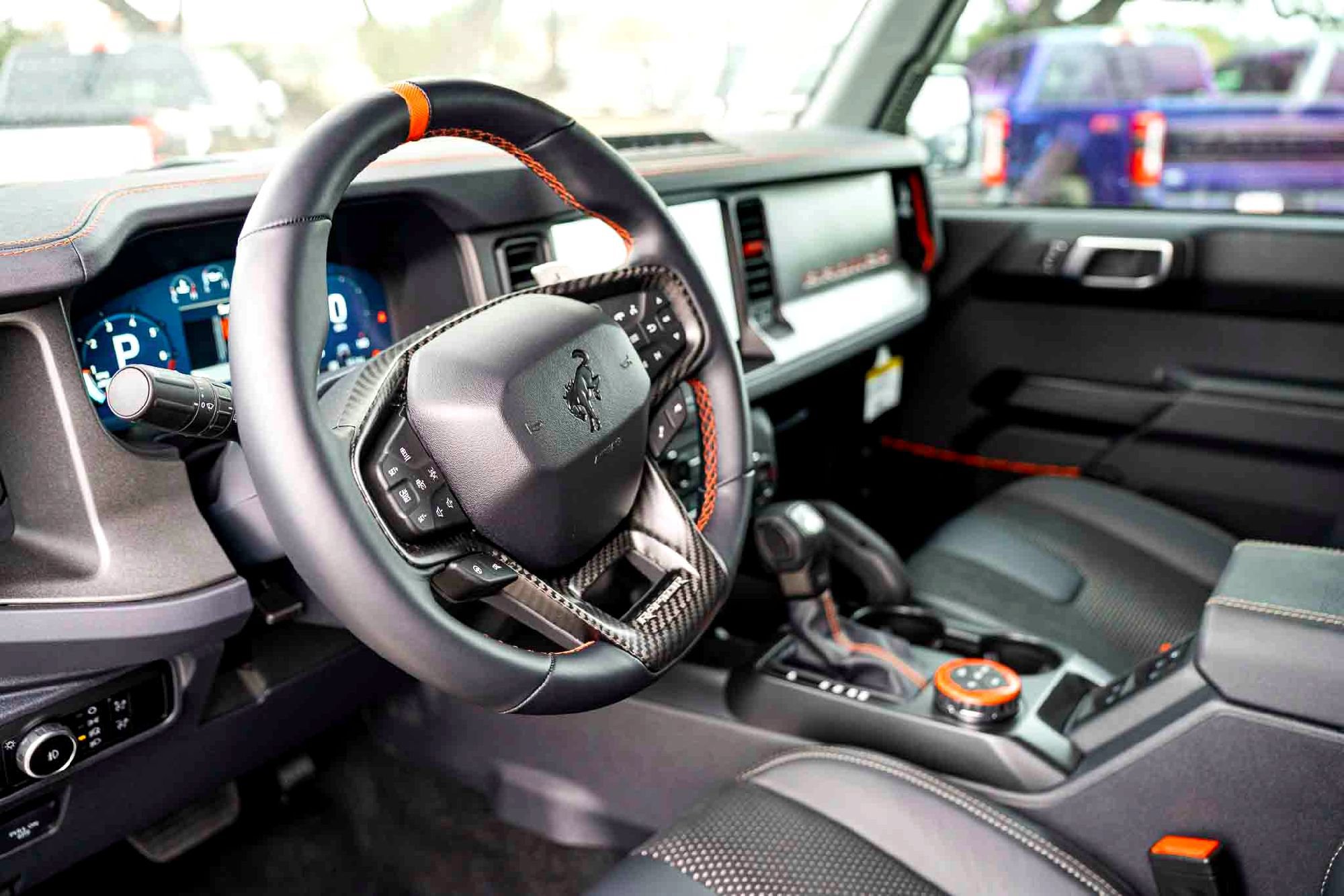 New 2025 Ford Bronco Raptor w/ Interior Carbon Fiber Pack AWD/4WD image 11