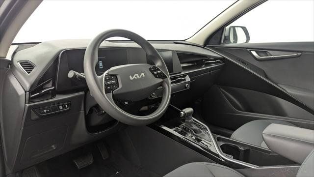 Used 2024 Kia Niro LX FWD image 24