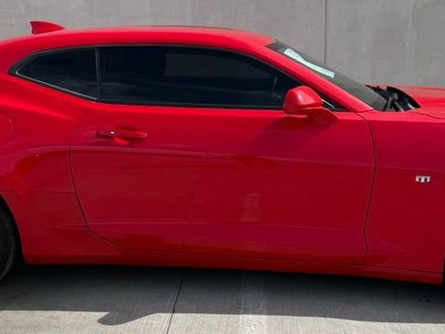 Used 2021 Chevrolet Camaro LT w/ RS Package RWD image 5