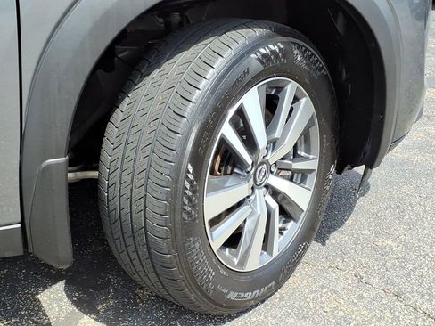 Certified 2024 Nissan Pathfinder SL AWD/4WD image 8