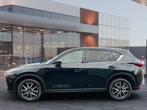 Used 2018 MAZDA CX-5 Grand Touring image 2
