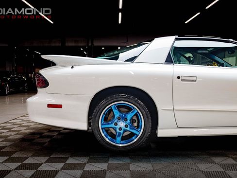 Used 1999 Pontiac Firebird Formula image 15