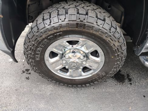 Certified 2022 RAM 2500 Tradesman AWD/4WD image 5