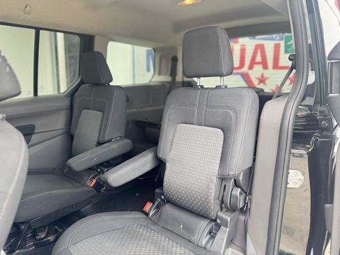 Used 2019 Ford Transit Connect XLT FWD image 33