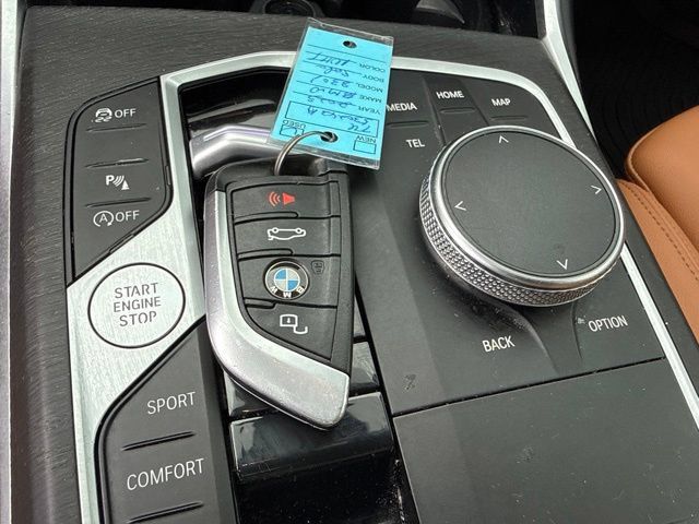 Used 2023 BMW 330i xDrive Sedan w/ Premium Package AWD/4WD image 41