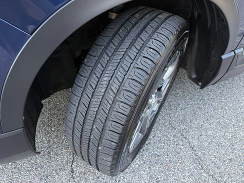 Used 2017 Honda CR-V EX image 39