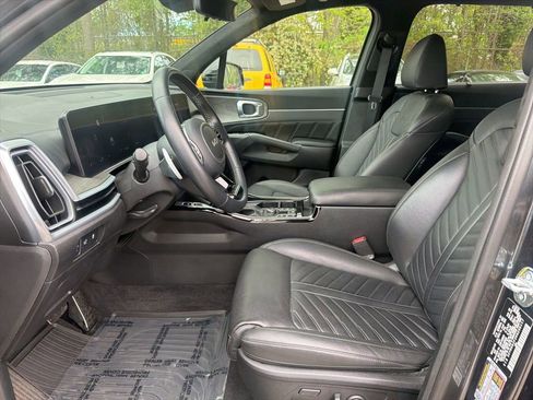 Used 2024 Kia Sorento SX Prestige AWD/4WD image 16