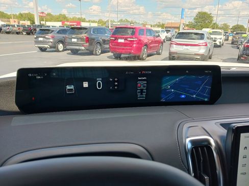 New 2025 Ford Expedition Platinum w/ Stealth Performance Package image 20