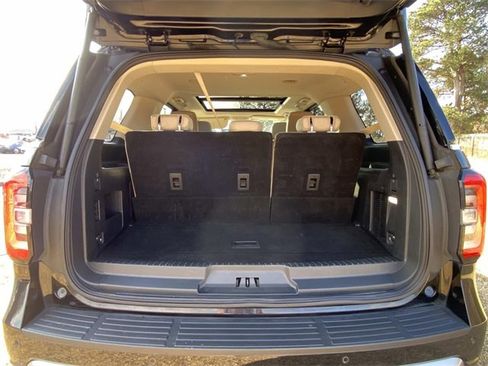 Certified 2024 Ford Expedition Limited image 8