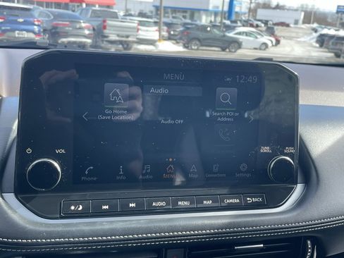 Used 2023 Nissan Rogue SL w/ SL Premium Package image 39